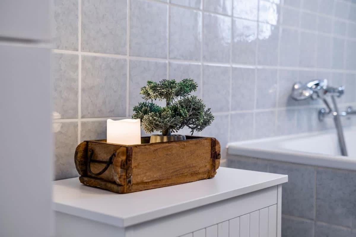 Appartement Relaxapartments Black Forest Moments - Maisonette-wohnung Mit Sonnenbalkon, Schnelles Internet, Naehe Triberger Wasserfaelle, Fuer Bis Zu 4 Personen Schönwalde